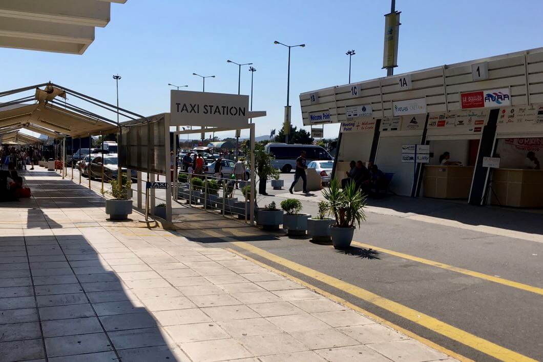 Taxi Kreta - Halte am Flughafen Heraklion auf Kreta